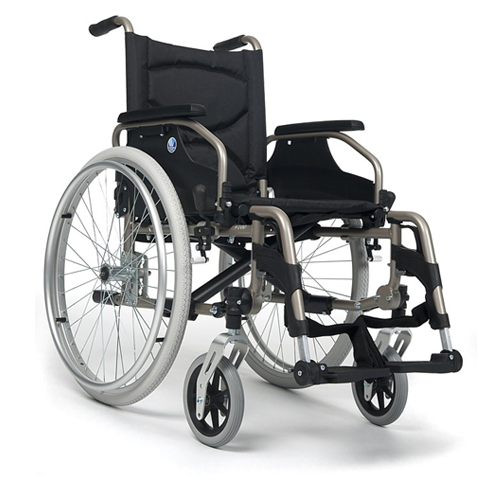 Кресло-коляска механическая с приводом от обода колеса многофункциональная V200